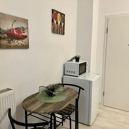 In - Ruhige Lage Mit Bester Anbindung * Ноймюнстер